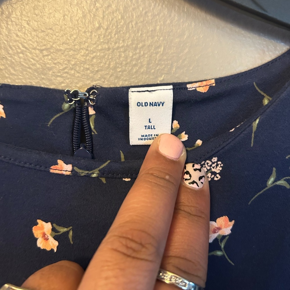 Old Navy Dress - Blue floral sheath Dress - sleeveless, women’s L Tall - Picture 3 of 9